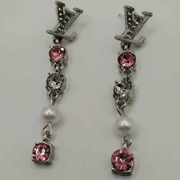 luxury jewelry Jewelry - Chic Silver and Pink Crystal Drop Earrings